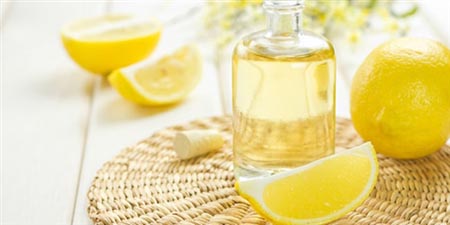 применение эфирного масла лимона для волос