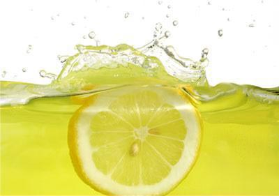 лимонный сок для улучшения структуры волос